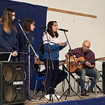 Acto por el 12 de octubre